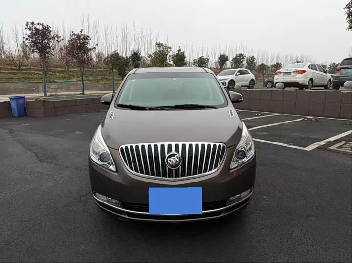 Buick GL8