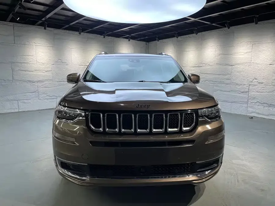 Jeep Commander