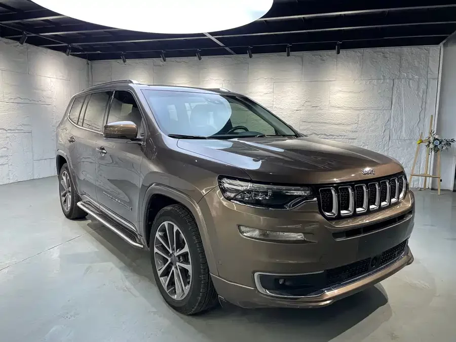 Jeep Commander