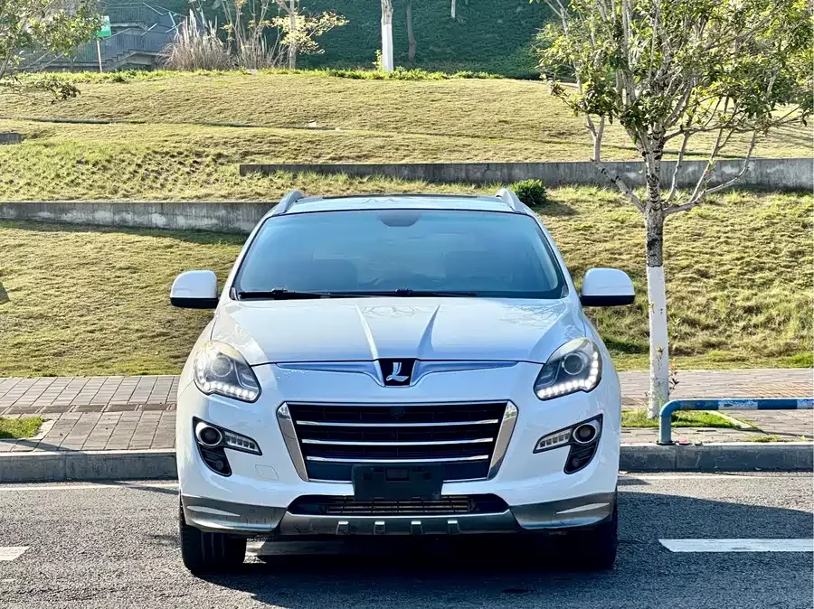 Luxgen U7 SUV