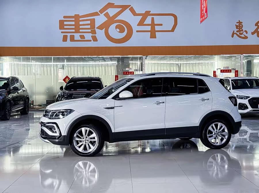 Volkswagen T-Cross (Tukai)
