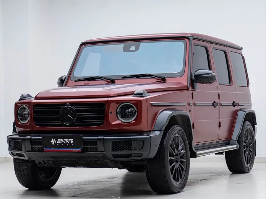Mercedes Benz G-rated