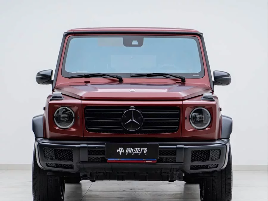 Mercedes Benz G-rated