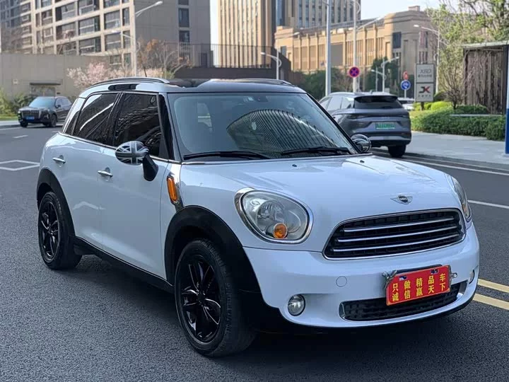 MINI COUNTRYMAN