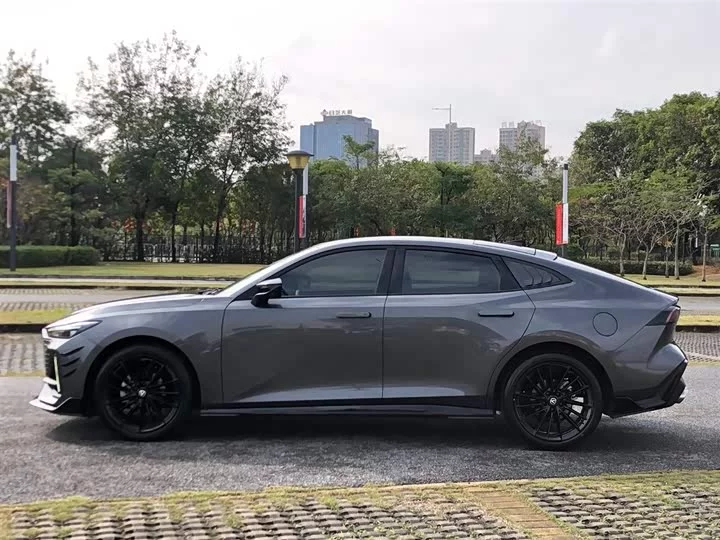 Changan UNI-V