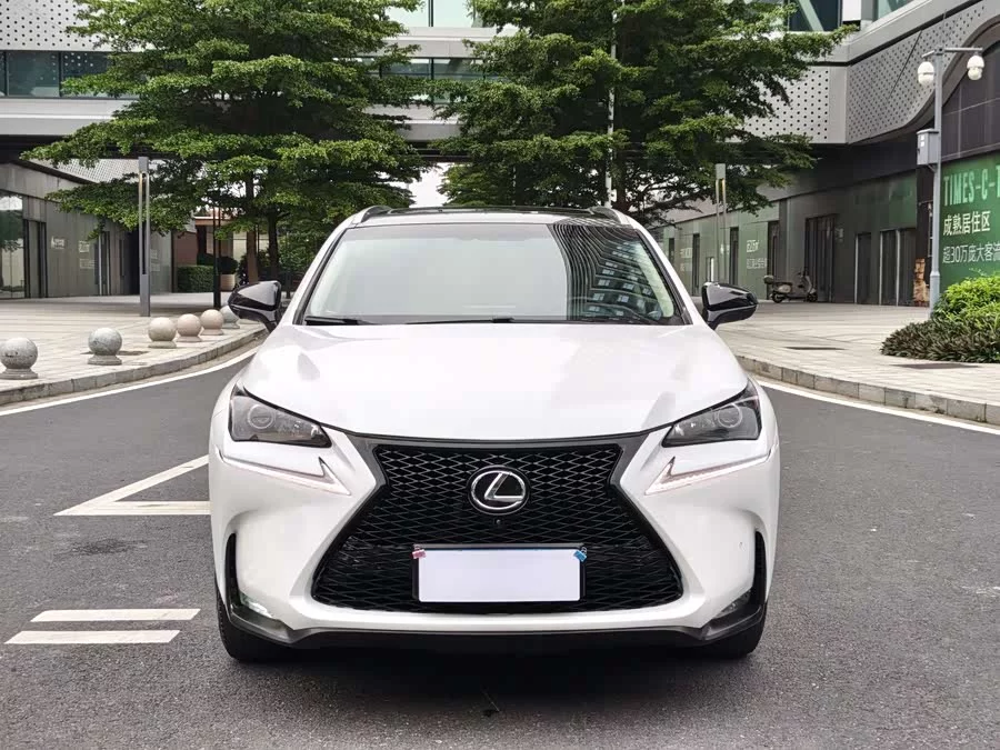 Lexus NX