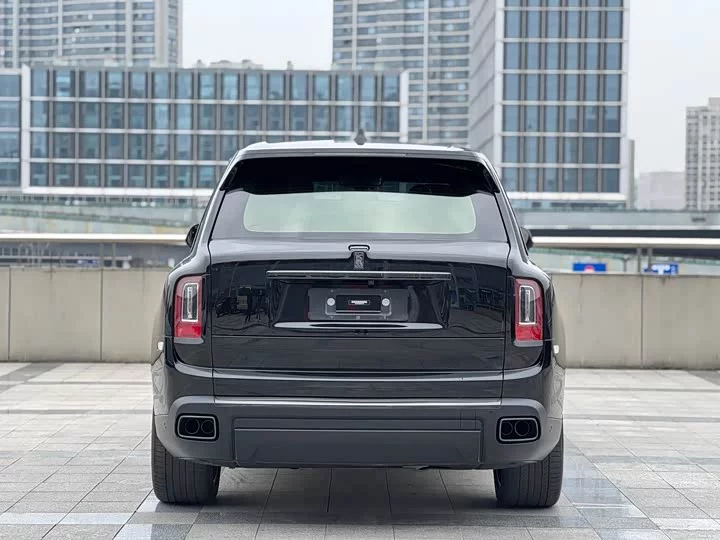 Rolls Royce Cullinan