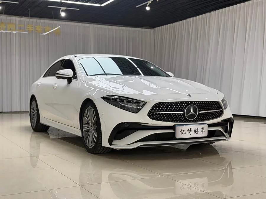 Mercedes Benz CLS
