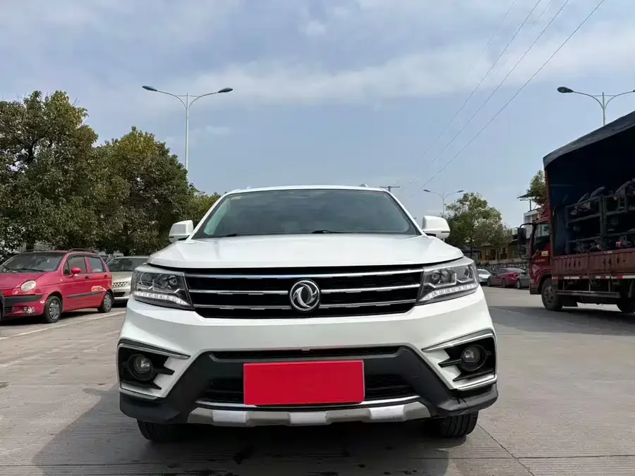 Dongfeng Jingyi X5