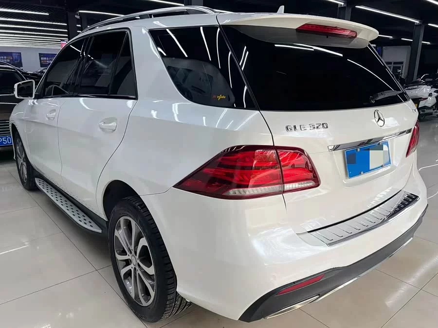 Mercedes Benz GLE (Imported)