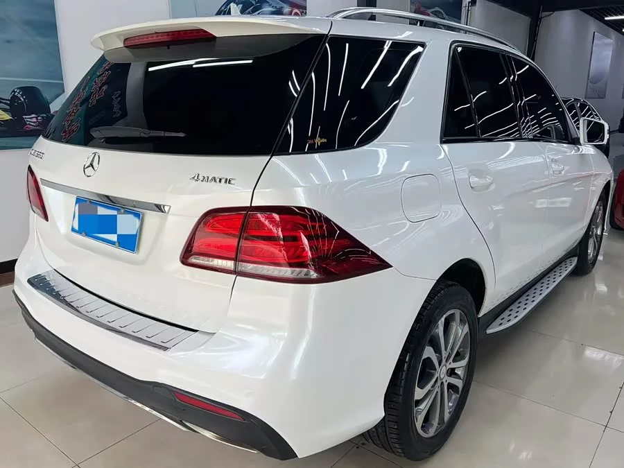Mercedes Benz GLE (Imported)