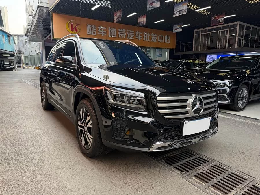 Mercedes Benz GLB