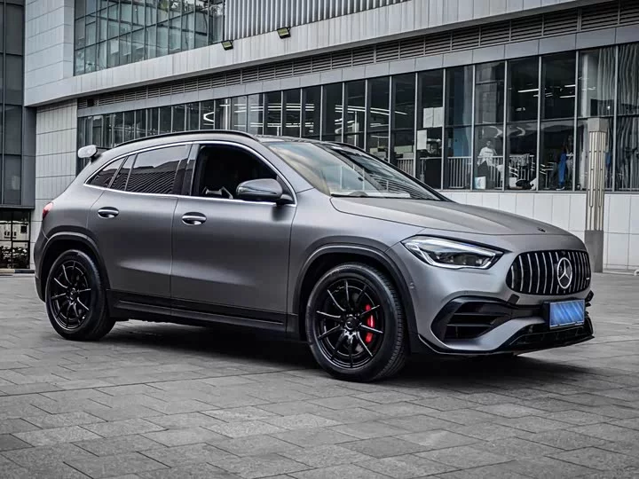 Mercedes-Benz GLA AMG