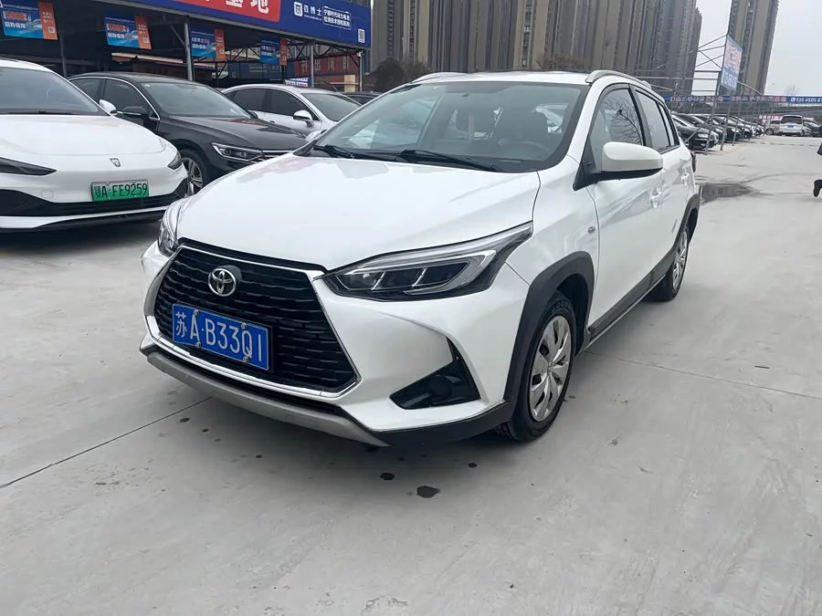 Toyota YARiS L