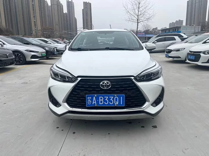 Toyota Yaris L
