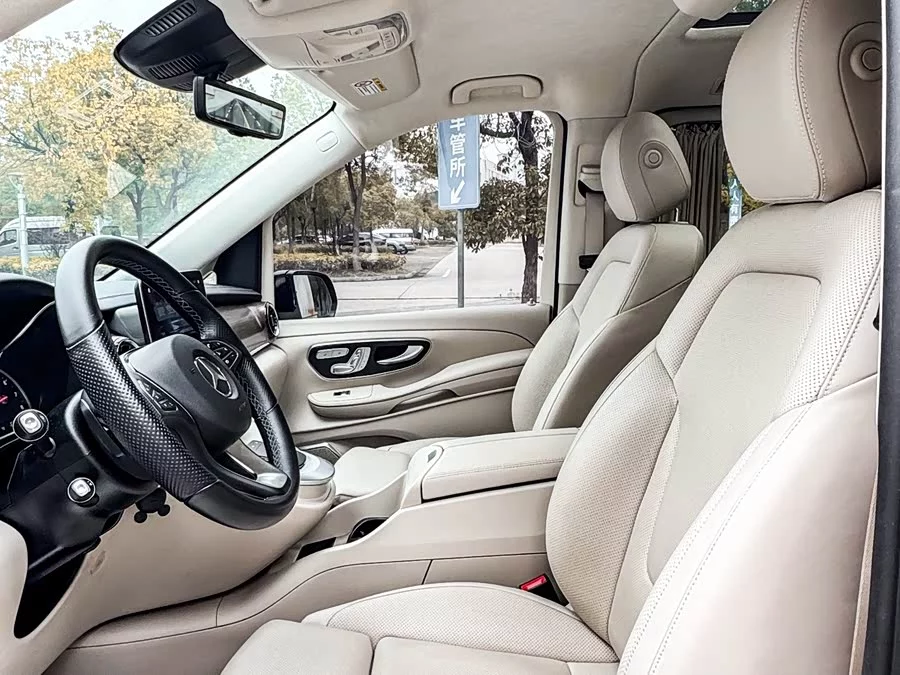 Mercedes Benz Class V
