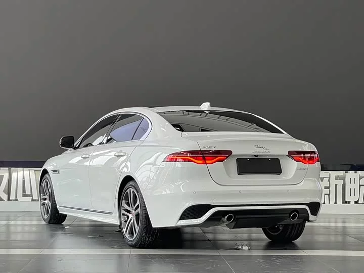 Jaguar XEL
