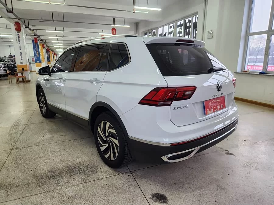 Volkswagen Tiguan L