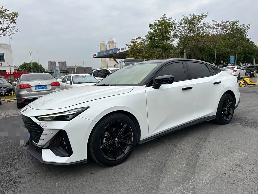 Changan UNI-V