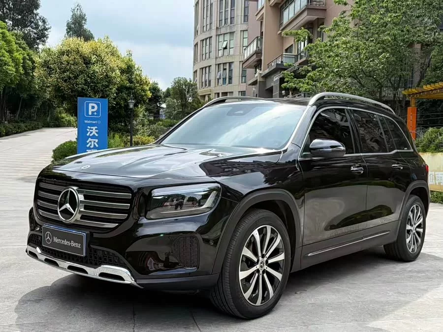Mercedes Benz GLB