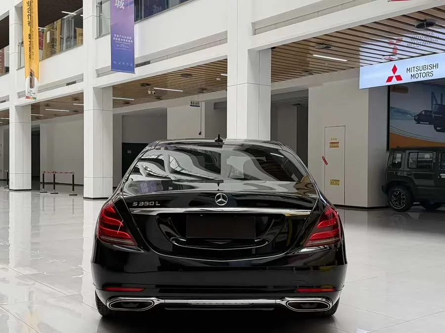 Mercedes Benz S class