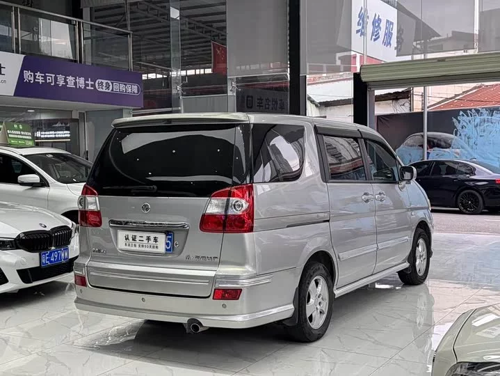 Dongfeng Yuxuan