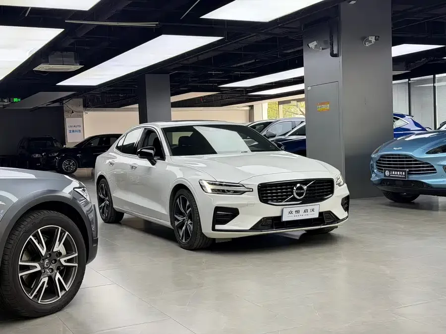 Volvo S60