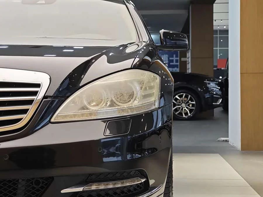 Mercedes Benz S class
