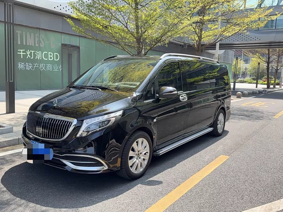 Mercedes Benz Vito