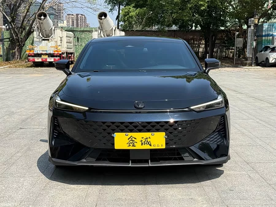 Changan UNI-V