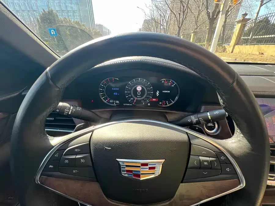 Cadillac CT6