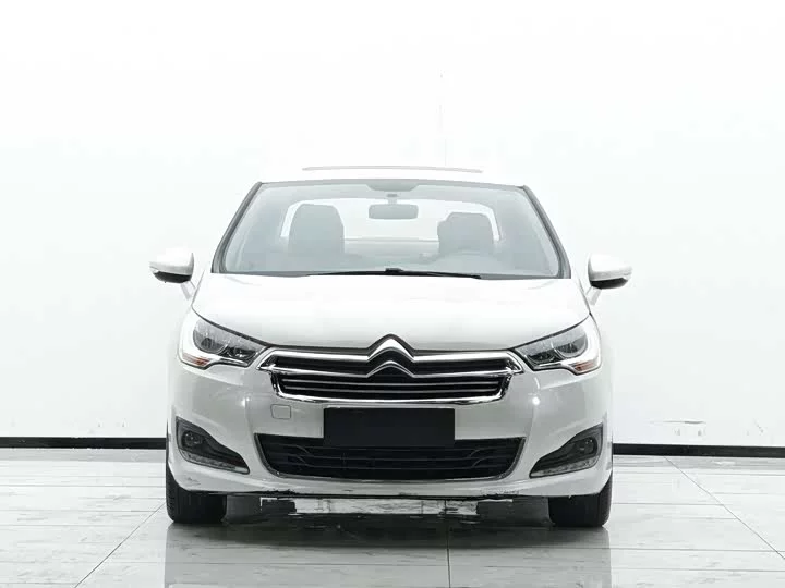 Citroën C4L