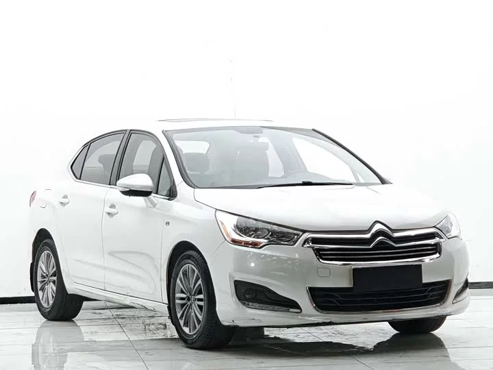 Citroën C4L