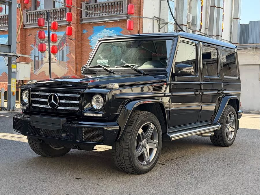 Mercedes Benz G-rated