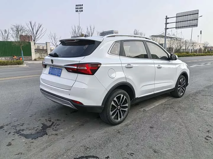 Roewe RX3