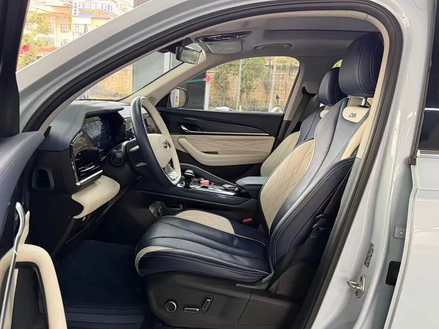 Geely Xingyue L
