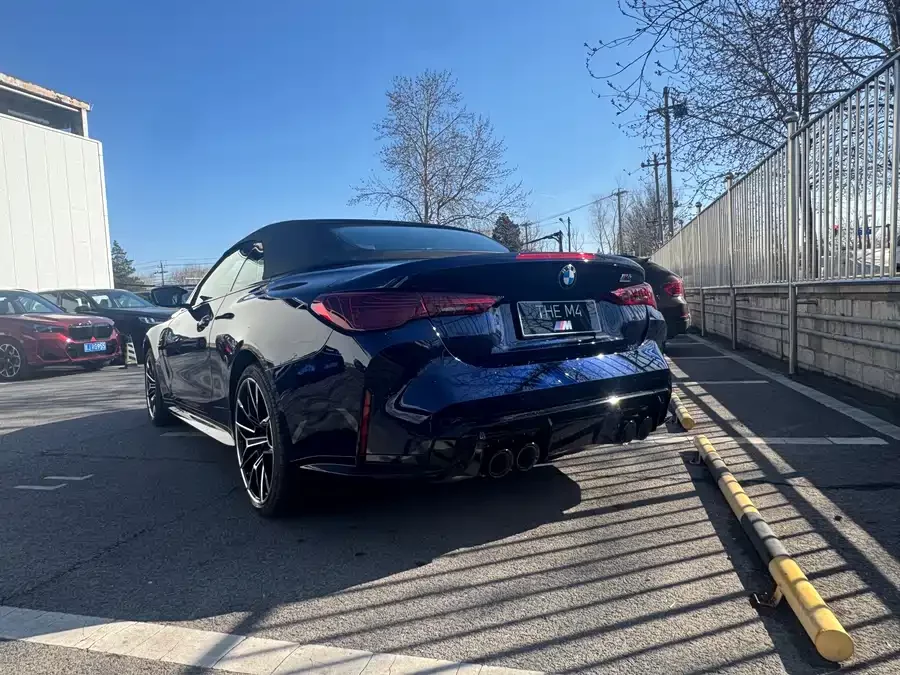 BMW M4
