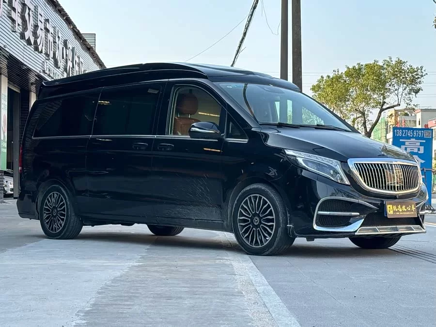 Mercedes Benz Class V