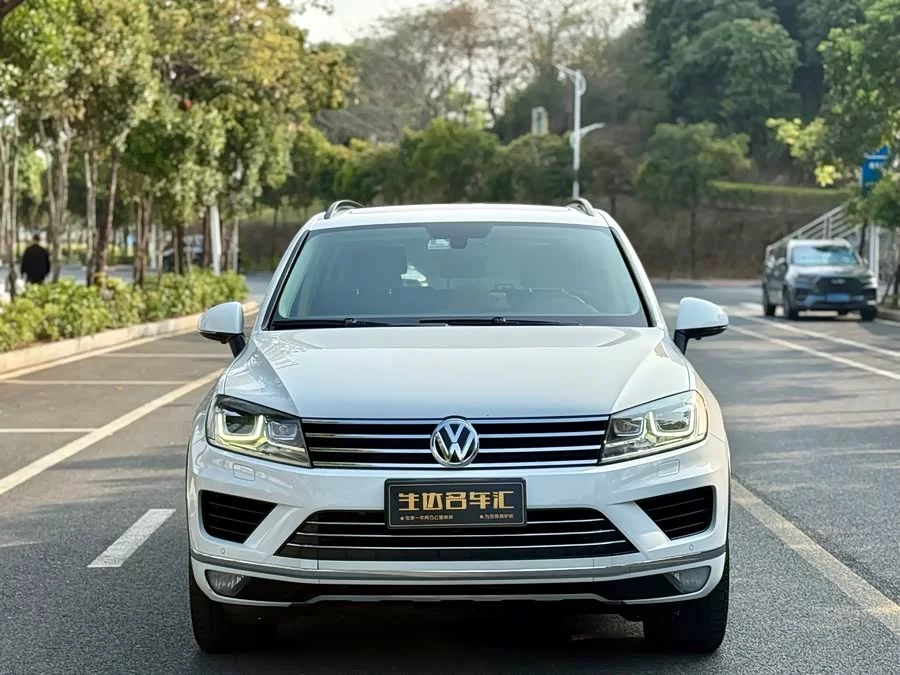 Volkswagen Touareg