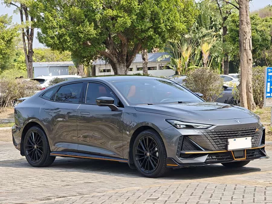 Changan UNI-V