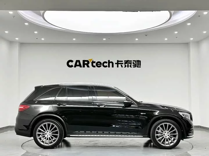 Mercedes-Benz GLC AMG