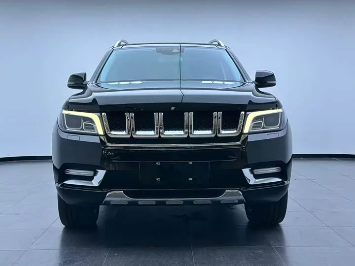 BAIC BJ90