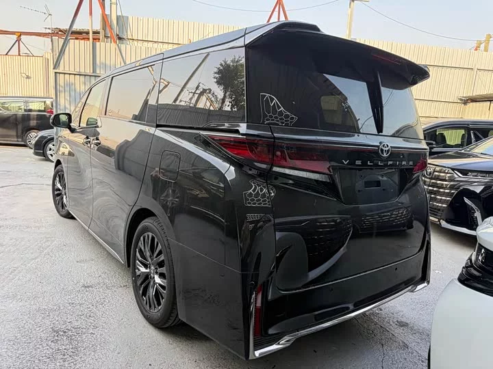 Toyota Wilfa