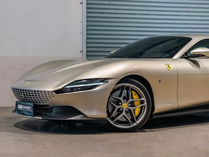 ferrari Roma