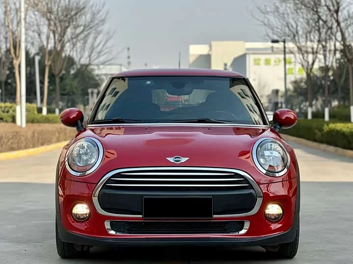 MINI 