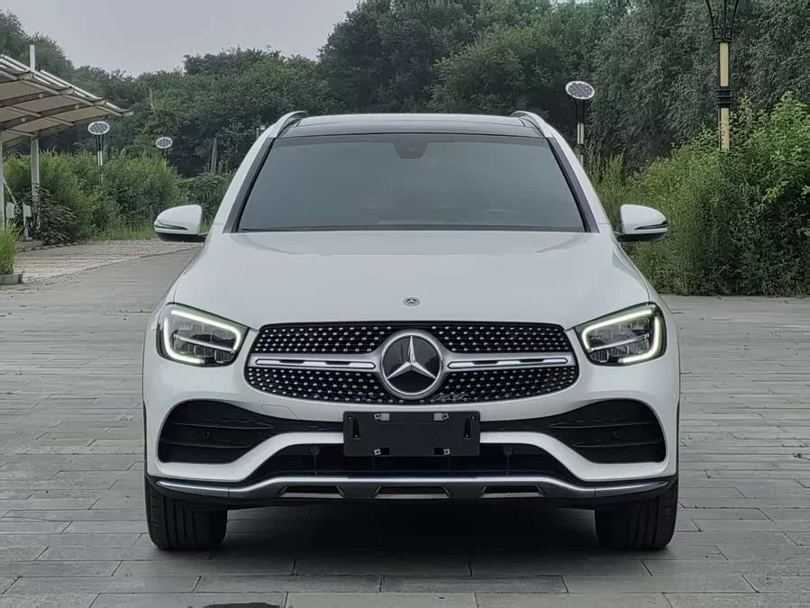 Mercedes Benz GLC
