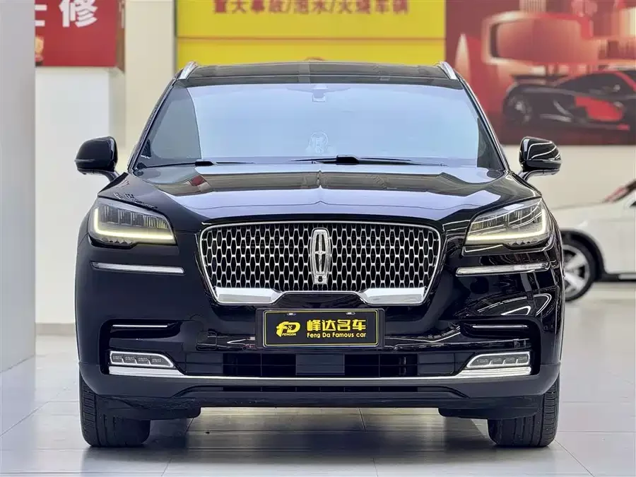 Lincoln Aviator