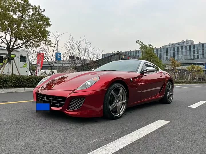 ferrari 599