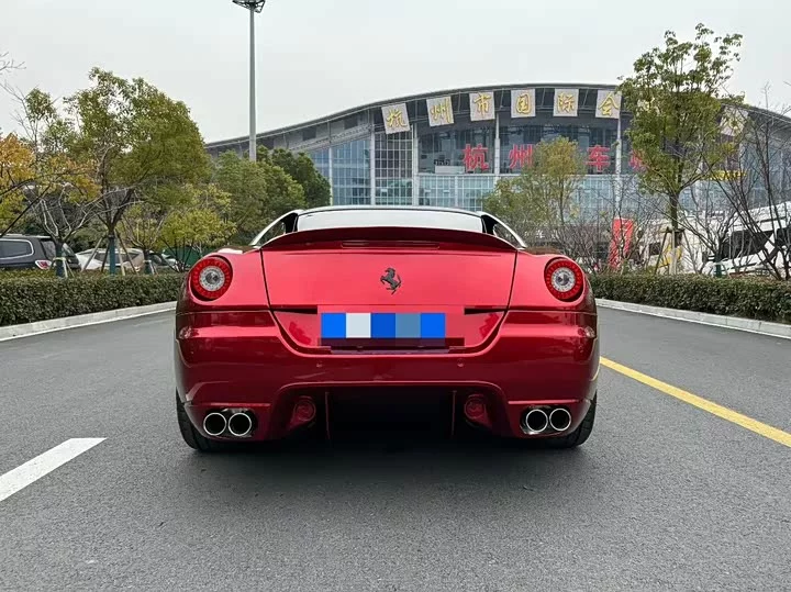 ferrari 599