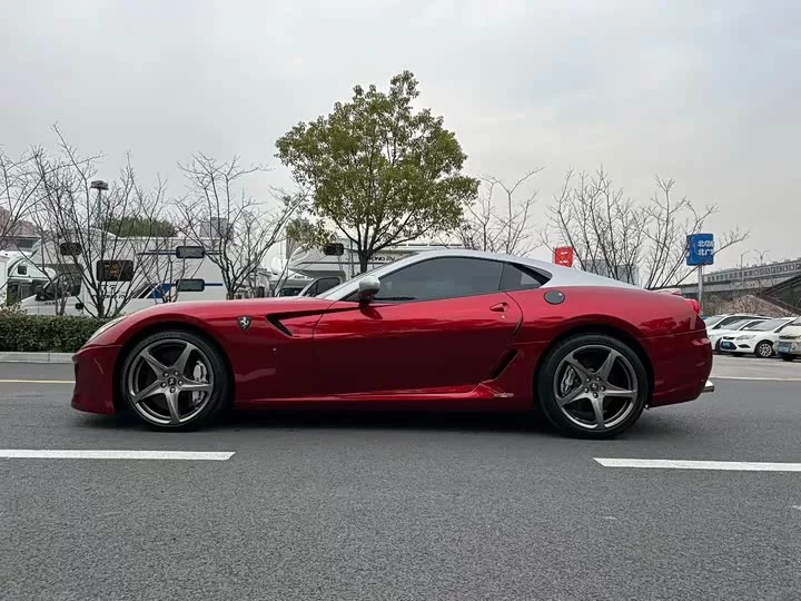 ferrari 599